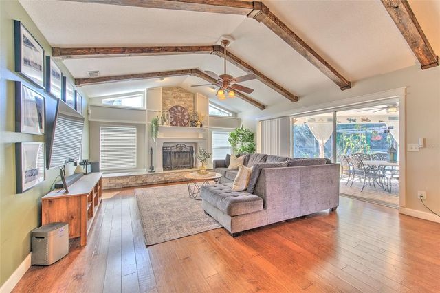 3809 BUCKINGHAM LOOP DRIVE, Valrico, FL 33594