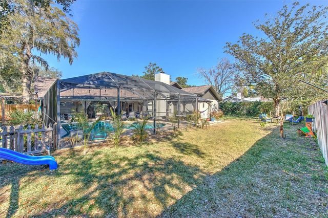 3809 BUCKINGHAM LOOP DRIVE, Valrico, FL 33594