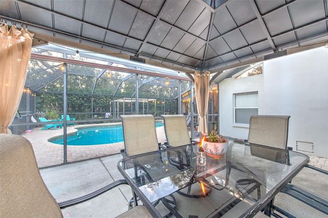 3809 BUCKINGHAM LOOP DRIVE, Valrico, FL 33594