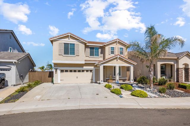 5636 Whisper Wind Way, Roseville, CA 95747