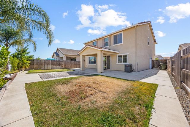 5636 Whisper Wind Way, Roseville, CA 95747