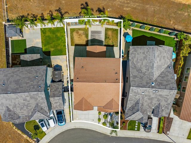5636 Whisper Wind Way, Roseville, CA 95747
