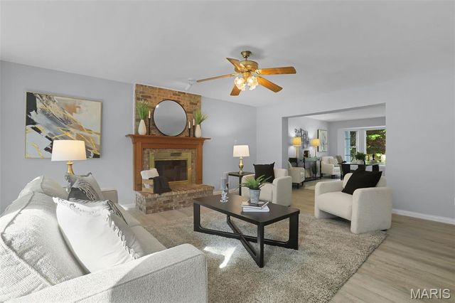 61 Moselle Court, Florissant, MO 63031