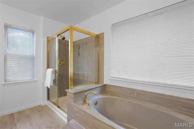 61 Moselle Court, Florissant, MO 63031