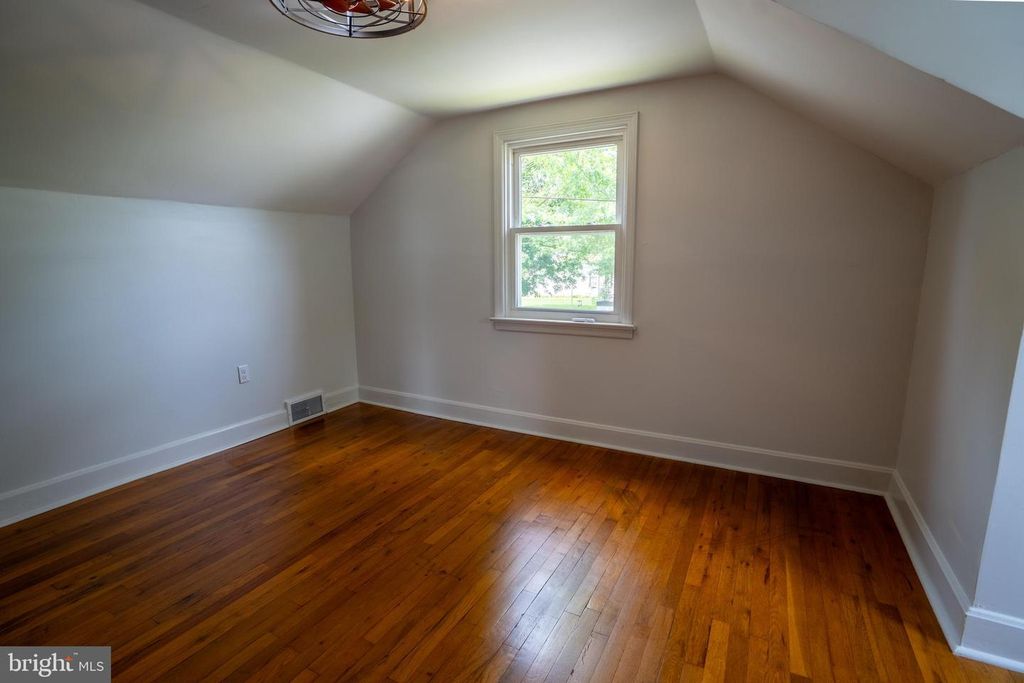 Image 30 of property listing at 12834 POINT SALEM RD, Hagerstown, MD 21740