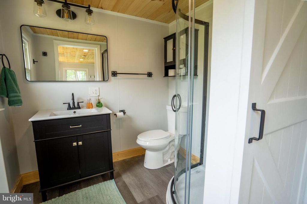 Image 38 of property listing at 12834 POINT SALEM RD, Hagerstown, MD 21740