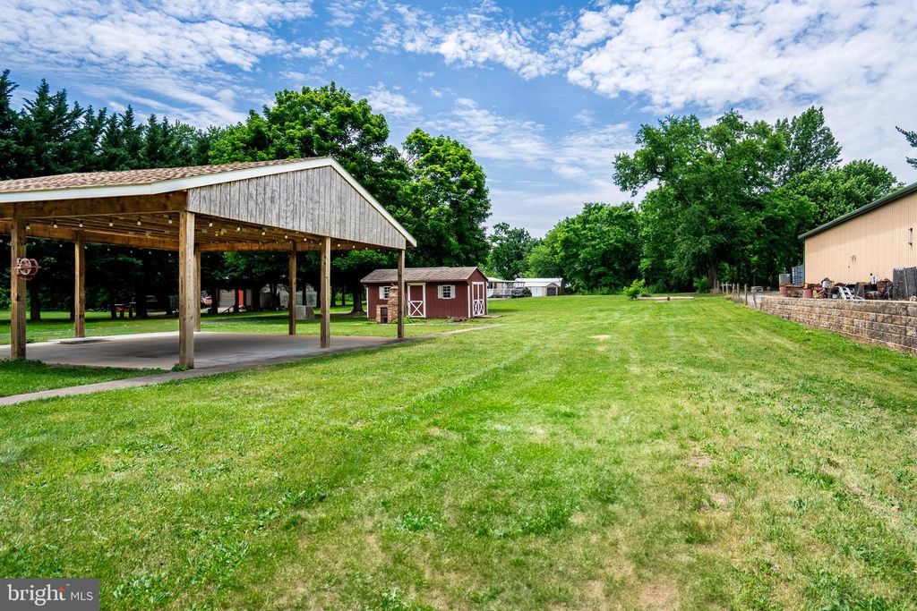 Image 44 of property listing at 12834 POINT SALEM RD, Hagerstown, MD 21740