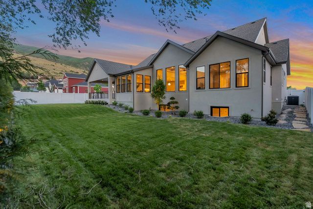 33 E 1500 S, Farmington, UT 84025