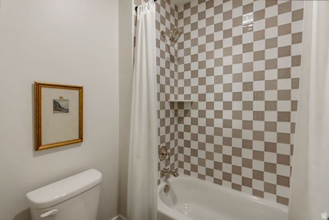 33 E 1500 S, Farmington, UT 84025