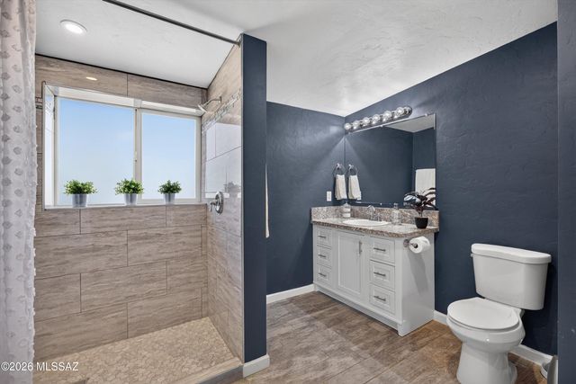 6909 E Cll Neptuno, Tucson, AZ 85710