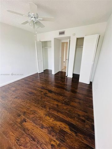 4848 NW 24th Ct 318, Lauderdale Lakes, FL 33313