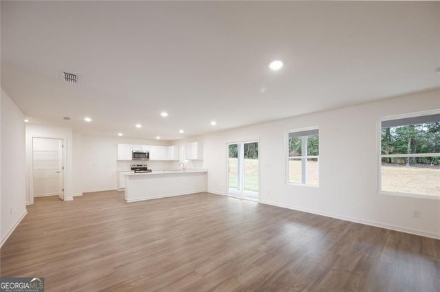 209 TJ's Trail, Hogansville, GA 30230
