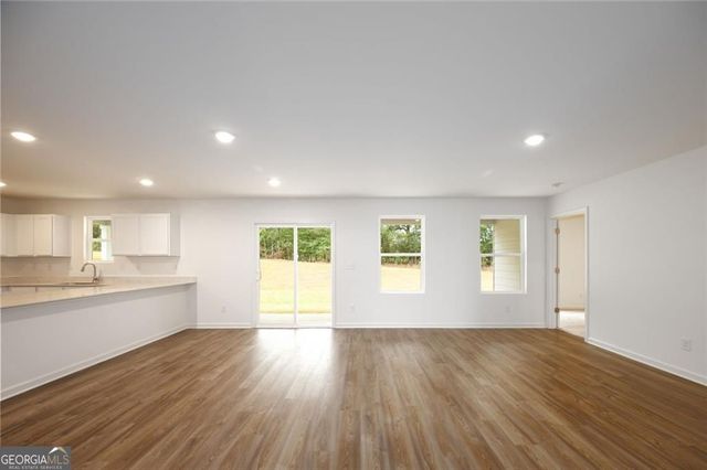 209 TJ's Trail, Hogansville, GA 30230