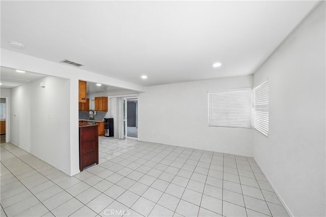 7851 Cypress A&B, Huntington Beach, CA 92647