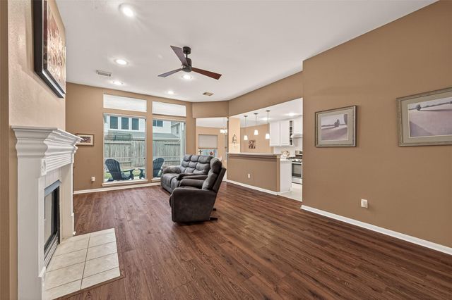 546 Ivy Cross Lane, Sugar Land, TX 77479