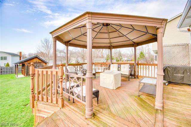 1215 Heatherstone Drive, Painesville Twp, OH 44077