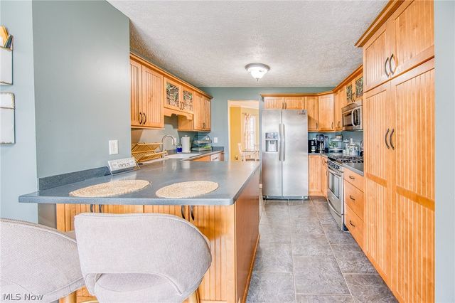 1215 Heatherstone Drive, Painesville Twp, OH 44077