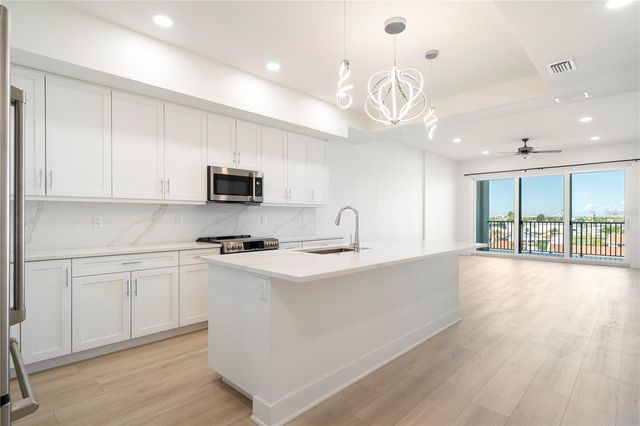 400 150TH AVENUE 501, Madeira Beach, FL 33708