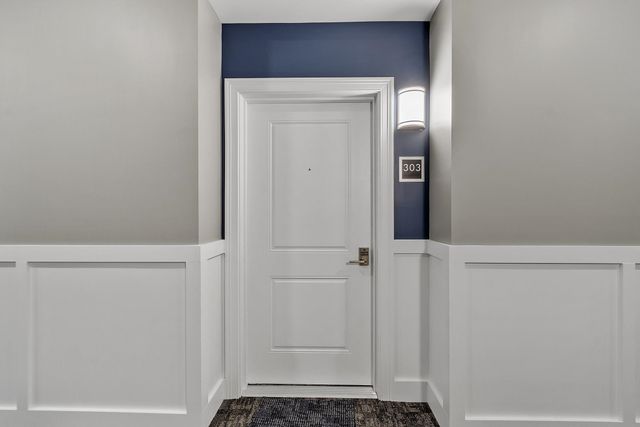 10100 S Willow St Unit 303, Manchester, NH 03103