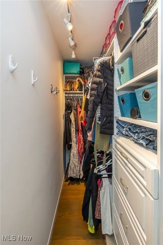 12850 W Sprague Road, Parma, OH 44130