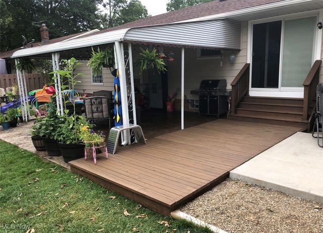 12850 W Sprague Road, Parma, OH 44130