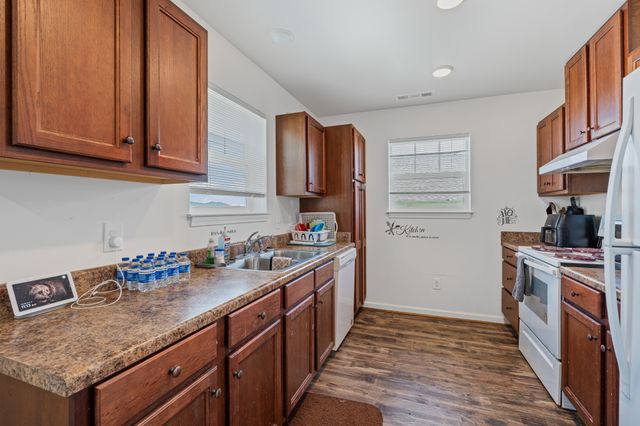 4100 Polk Forest Cir, Nashville, TN 37207