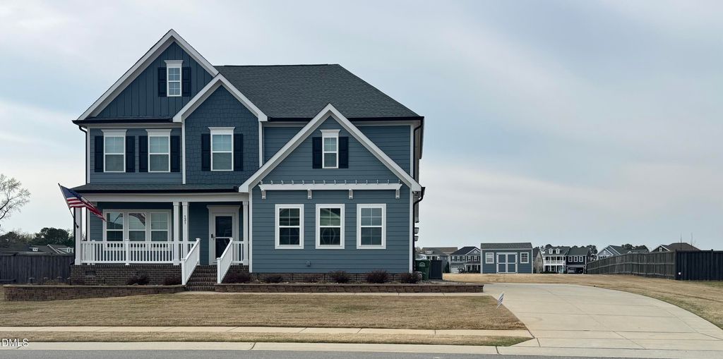 131 E Wellesley Drive, Clayton, NC 27520