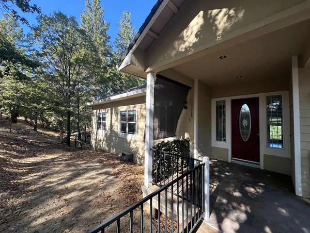 6435 Green Pine Ct, Foresthill, CA 95631