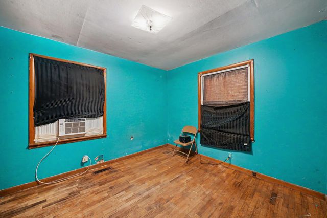 2356 E Napier Avenue, Benton Charter Twp, MI 49022