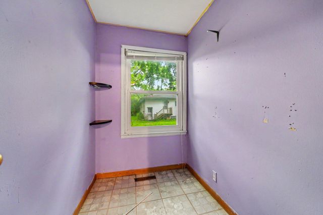 2356 E Napier Avenue, Benton Charter Twp, MI 49022