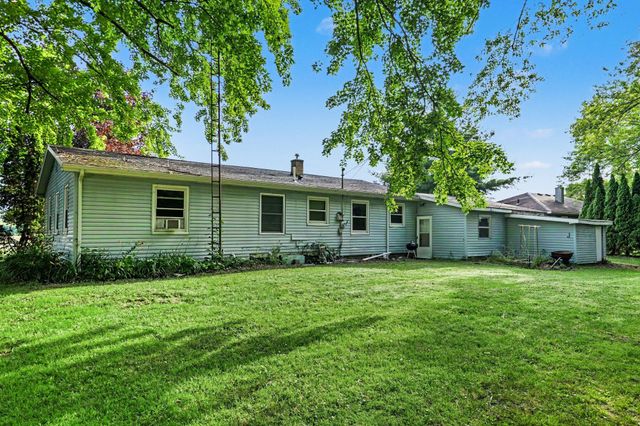 2356 E Napier Avenue, Benton Charter Twp, MI 49022