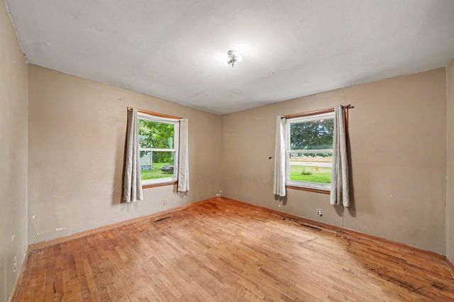 2356 E Napier Avenue, Benton Charter Twp, MI 49022