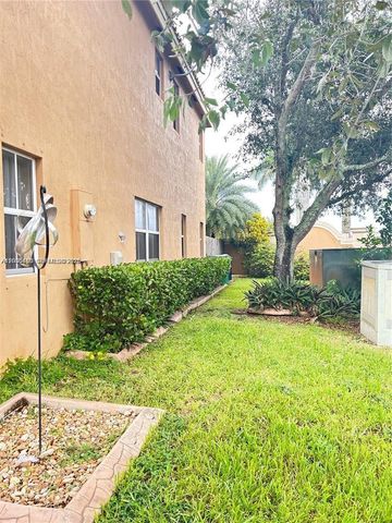 15201 SW 30th Ter 152, Miami, FL 33185