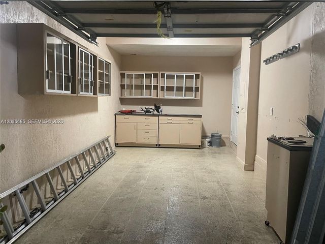 15201 SW 30th Ter 152, Miami, FL 33185
