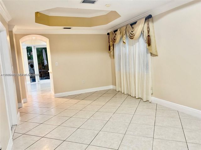 15201 SW 30th Ter 152, Miami, FL 33185