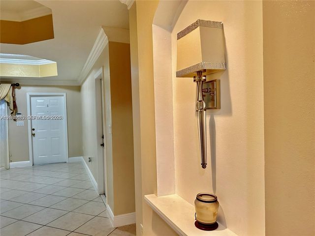 15201 SW 30th Ter 152, Miami, FL 33185