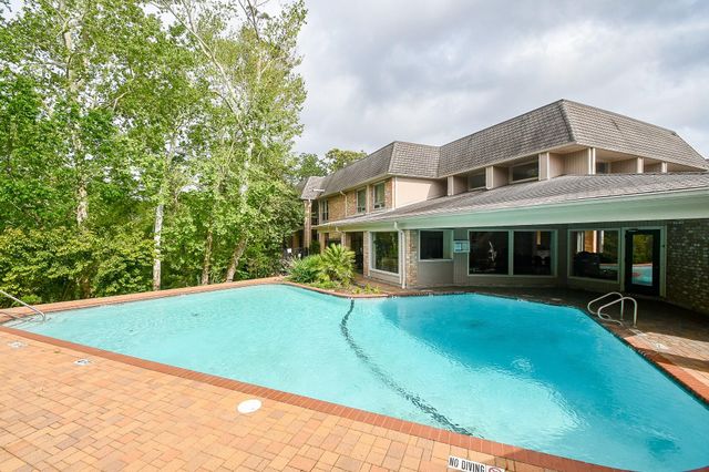 2230 S Piney Point Road 221, Houston, TX 77063