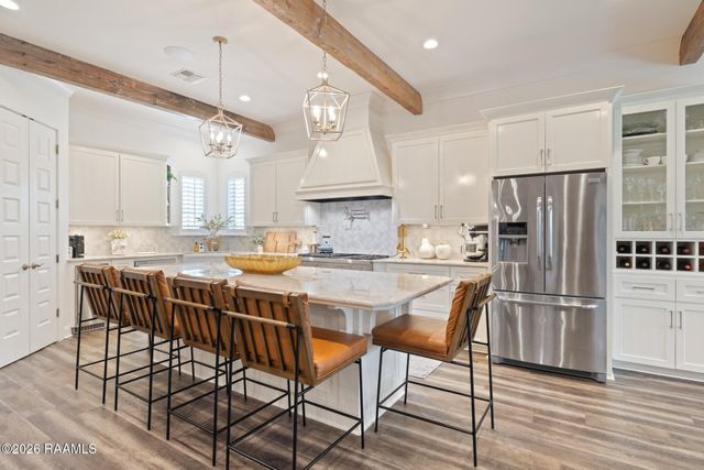 118 Laken Lane, Lafayette, LA 70508