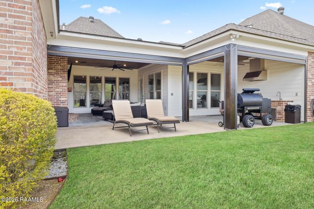 118 Laken Lane, Lafayette, LA 70508