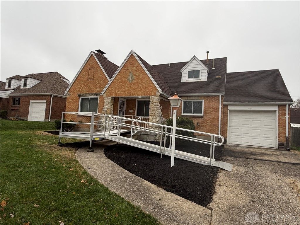 1034 Bertram Avenue, Dayton, OH 45406