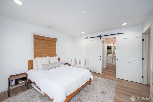 1038 W Lakeside Drive, Moses Lake, WA 98837