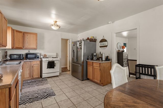 5819 S 32nd West Avenue, Tulsa, OK 74107