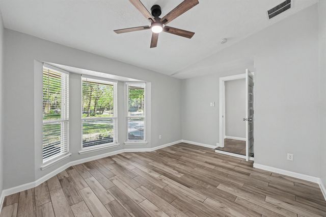 79 Fallshire Drive, The Woodlands, TX 77381