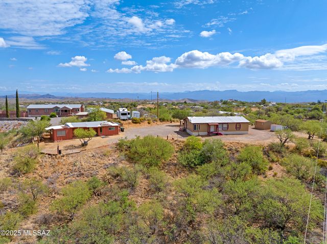 978 N White Oak Place, Oracle, AZ 85623