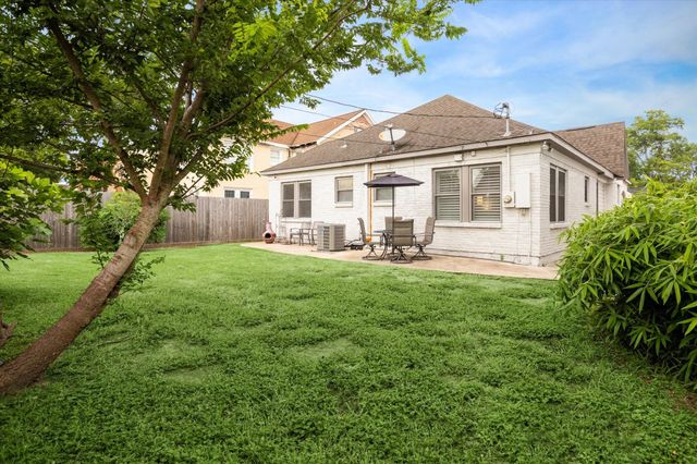 2512 Cleburne Street, Houston, TX 77004