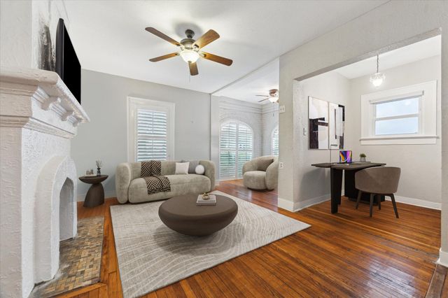 2512 Cleburne Street, Houston, TX 77004