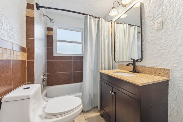 2512 Cleburne Street, Houston, TX 77004