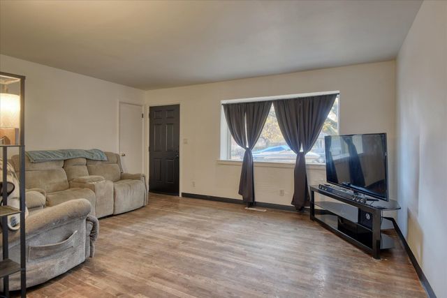 2927 E Marshall Ave Ave, Spokane, WA 99207