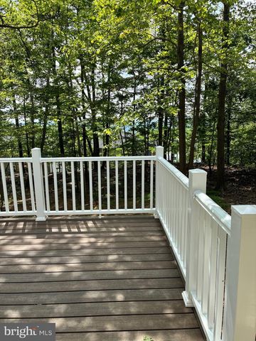 303 FOX TRL, Winchester, VA 22601