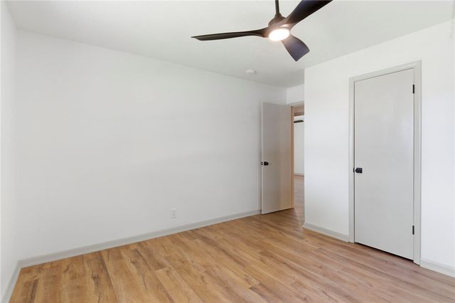 2006 S 16th Street, Rogers, AR 72758